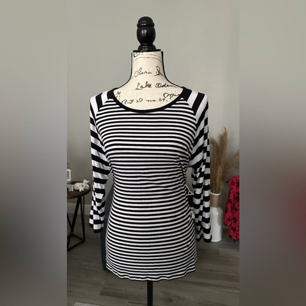 Michael Michael Kors Black and White Stripe Top Long Sleeves XL